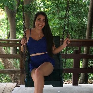 Meet your Posher, Stacy